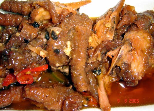 http://m.thaithavorn.com/uploadfile/2014/0711/20140711044903490.jpg