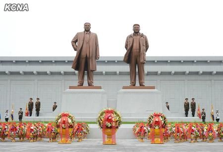 http://m.thaithavorn.com/uploadfile/2014/0725/20140725094933139.jpg