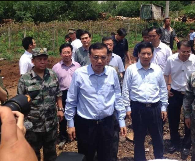 http://m.thaithavorn.com/uploadfile/2014/0804/20140804043417818.png
