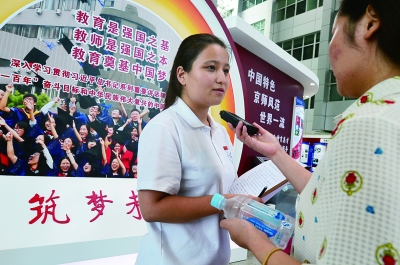http://m.thaithavorn.com/uploadfile/2014/0910/20140910024804706.jpg