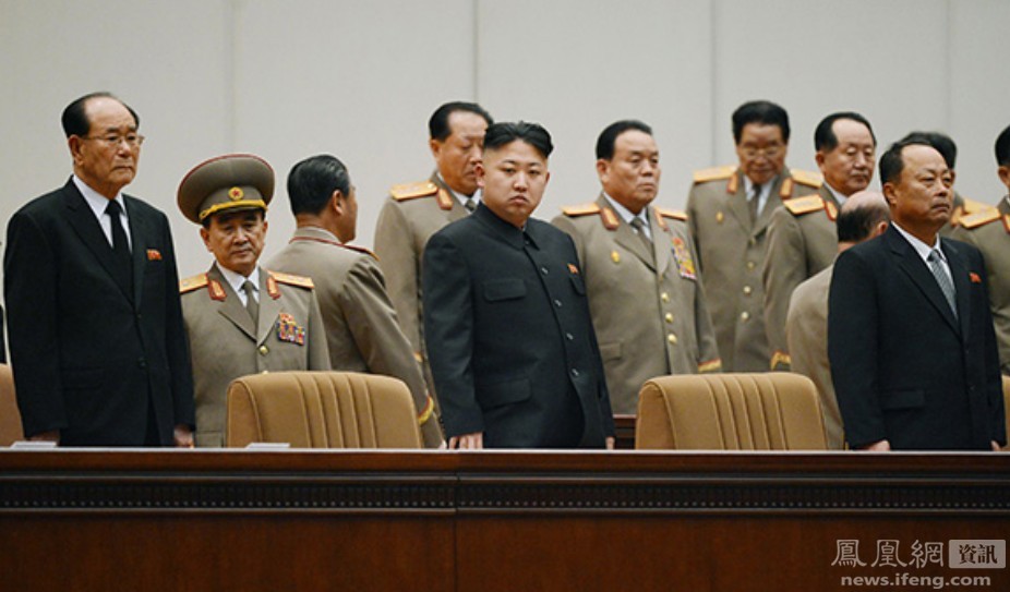 http://m.thaithavorn.com/uploadfile/2014/0911/20140911104759480.jpg