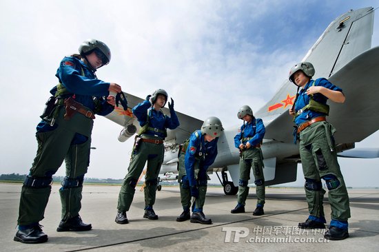 http://m.thaithavorn.com/uploadfile/2014/0917/20140917110132676.jpg