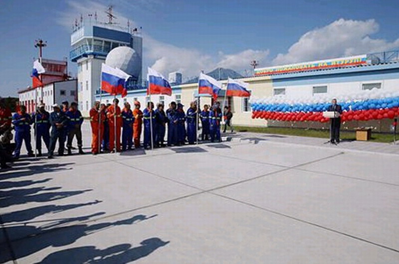 http://m.thaithavorn.com/uploadfile/2014/0923/20140923020108848.jpg
