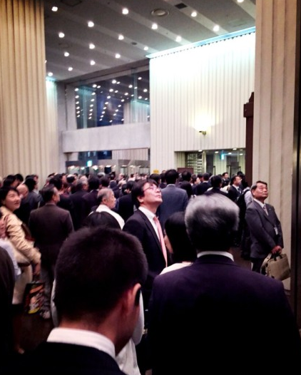 http://m.thaithavorn.com/uploadfile/2014/1008/20141008105105789.png