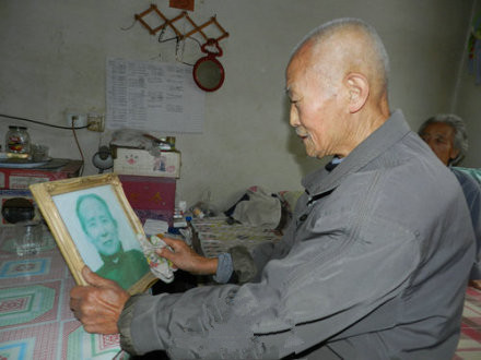http://m.thaithavorn.com/uploadfile/2014/1015/20141015044850107.jpg