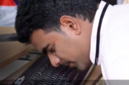 http://m.thaithavorn.com/uploadfile/2014/1231/20141231013730326.jpg
