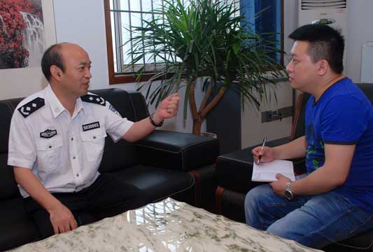 http://m.thaithavorn.com/uploadfile/2015/0910/20150910031228859.jpg