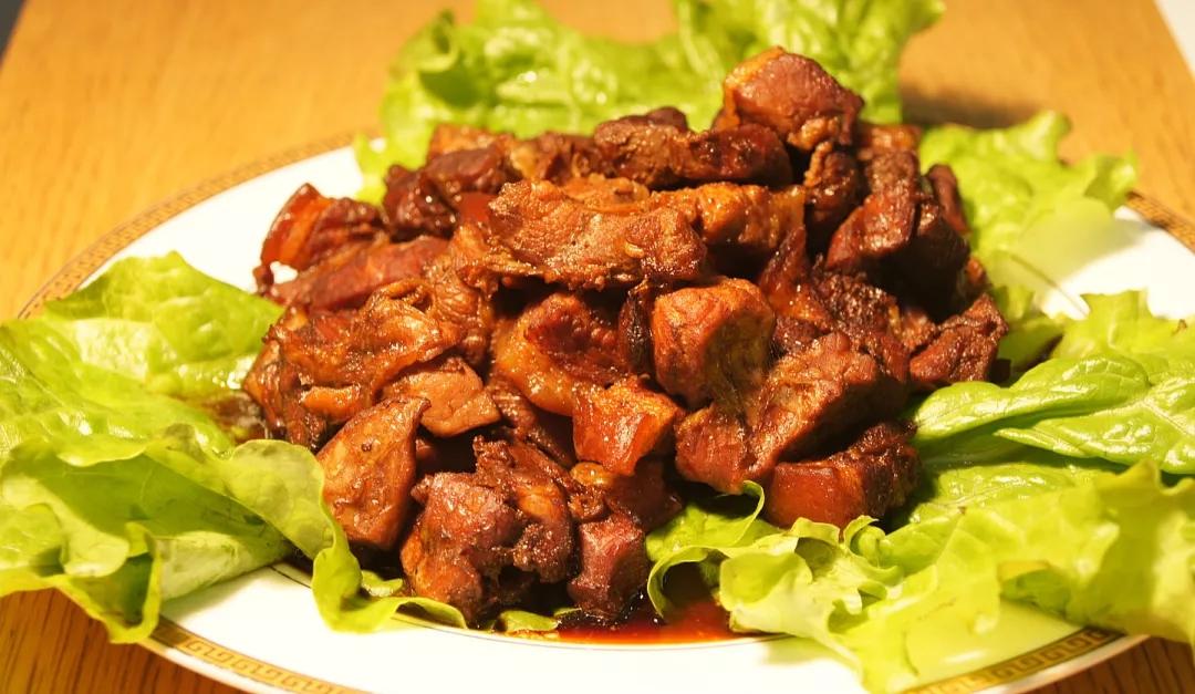 家的味道|蒸鯽魚、紅燒肉、五谷豐登，各種大菜一鍋出！~