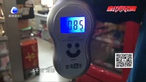 記者調(diào)查：袋裝大米短斤少兩是普遍現(xiàn)象嗎？